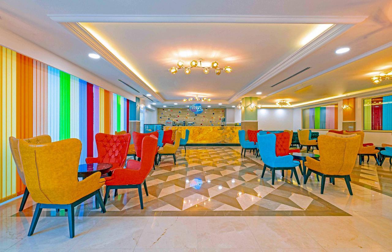 Crystal Club World Of Colours Hotel โบยาซเคนท์ ภายนอก รูปภาพ